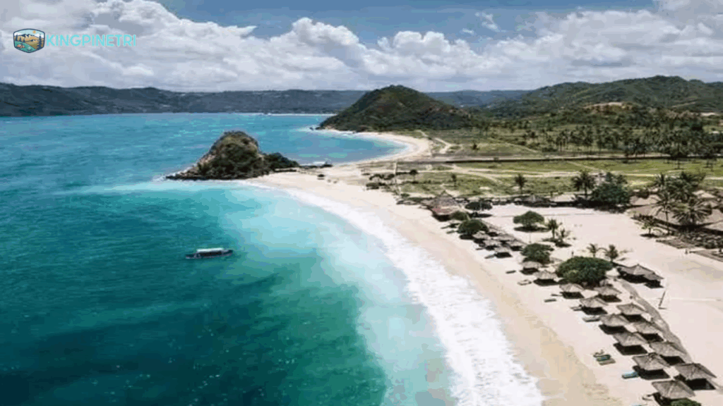 Panduan Lengkap Wisata Pantai Kuta Lombok 2025: Keindahan, Aktivitas, dan Tips Hemat